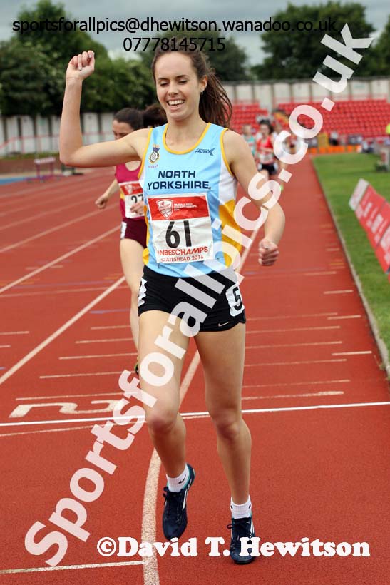 Senior girls 800 metres, English Schools Track and Field. Photo: David T. Hewitson/Sports for All Pics